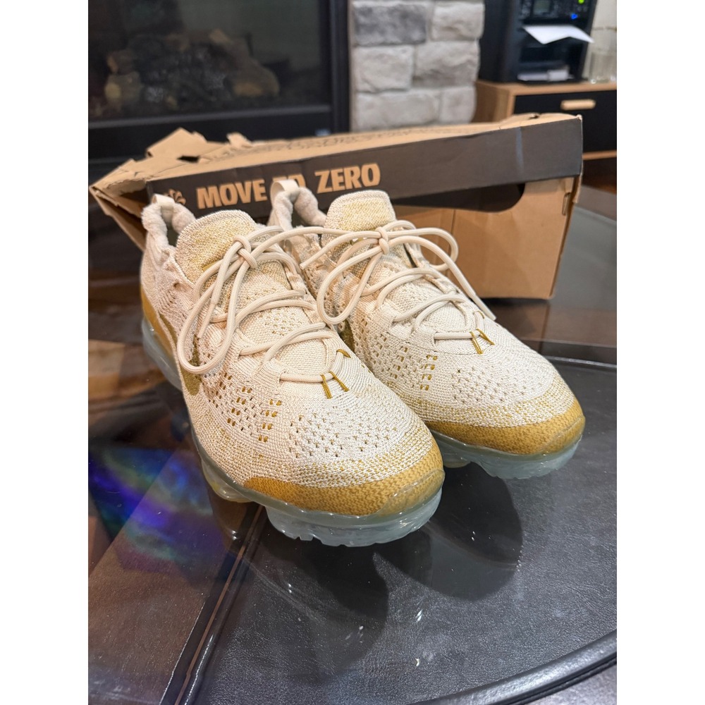 Nike Air VaporMax 2023 Flyknit Mens Sanddrift Metallic Gold sneakers Size 10.5